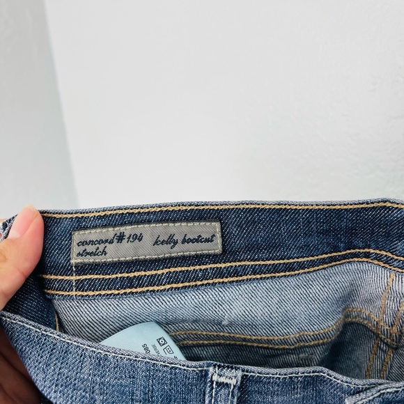 CITIZENS OF HUMANITY Blue Kelly BootCut Cancord #194 Flare Jeans - Picture 6 of 8